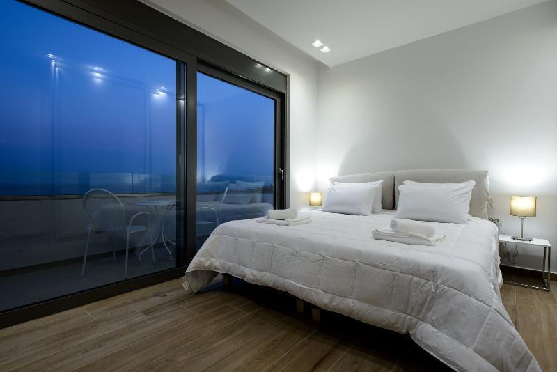 Thea Sunrise Villa Коскину Экстерьер фото